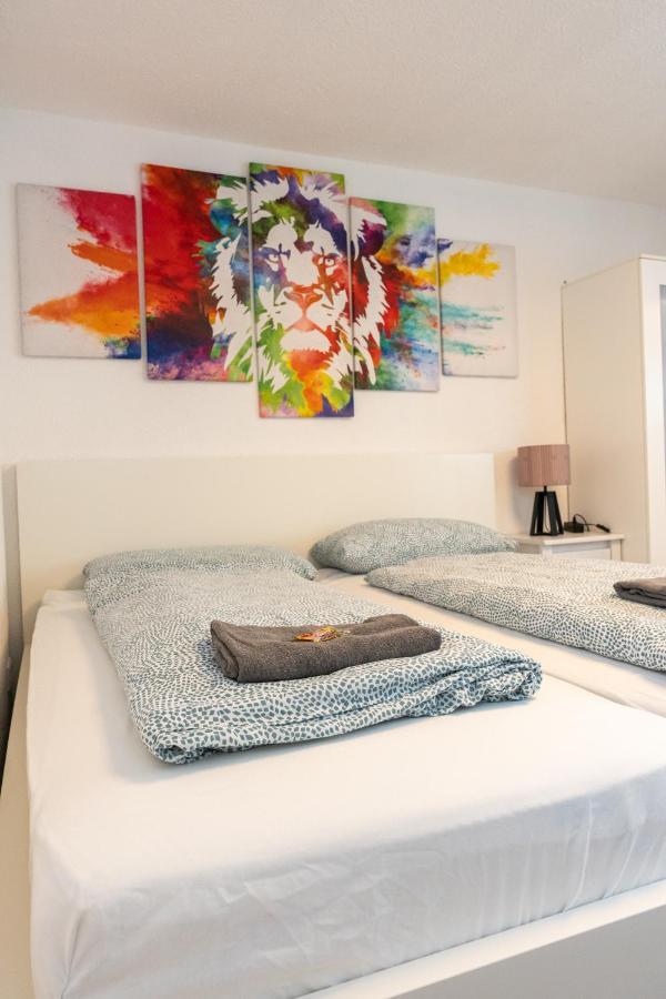 #3 Bequemes Zimmer Mit Pool Und Garten Memmingen Eksteriør bilde
