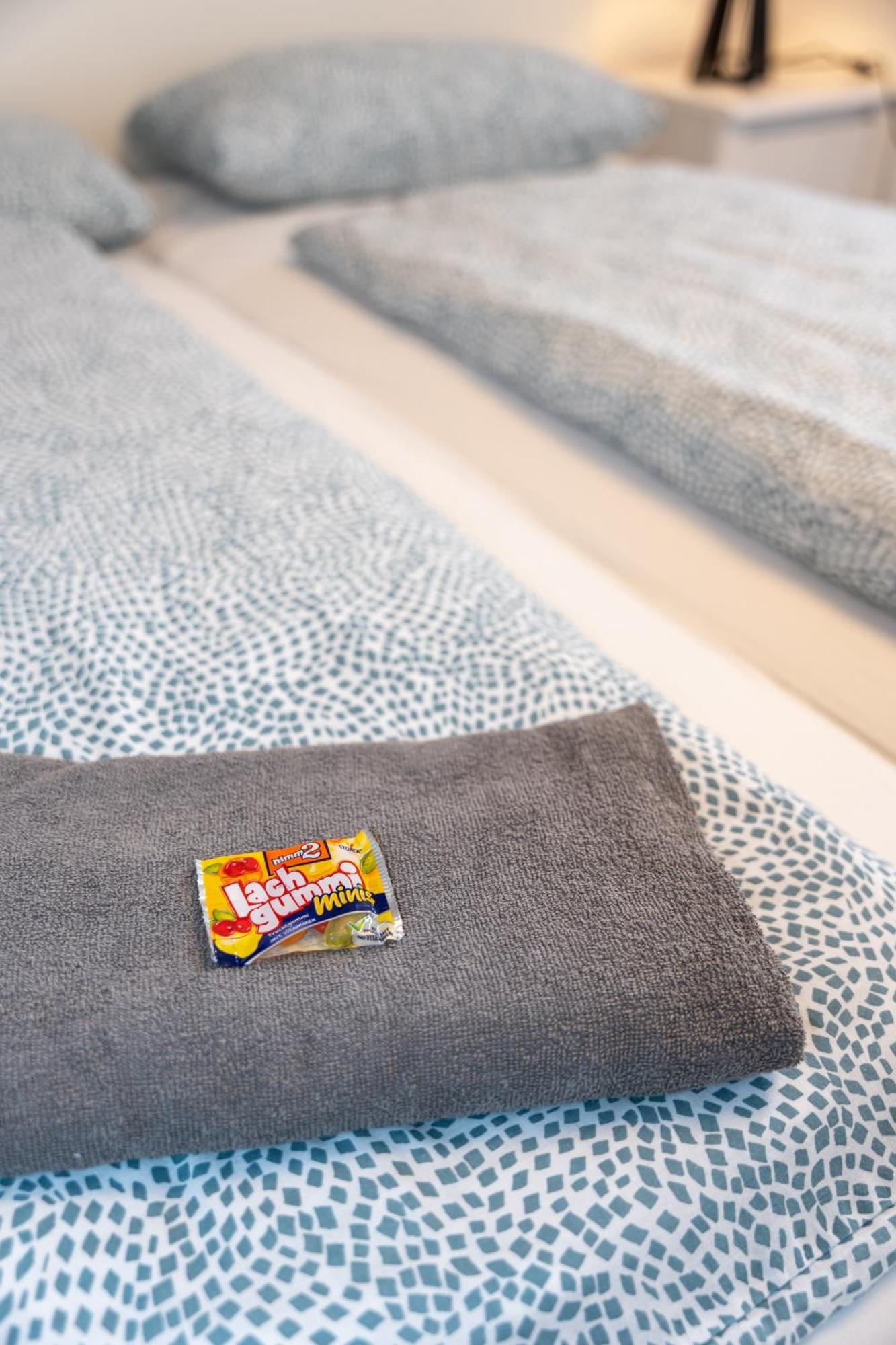 #3 Bequemes Zimmer Mit Pool Und Garten Memmingen Eksteriør bilde